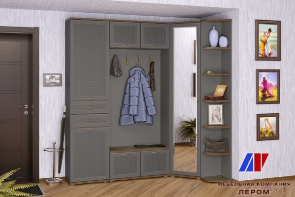 02_Karina_hallway+gray+GD